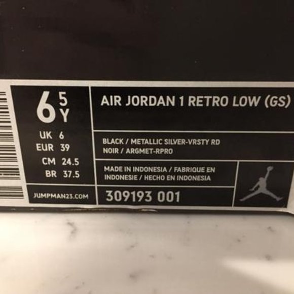 Air Jordan 1 Retro Low // Y6.5 = Women’s 8.5 - Picture 8 of 12